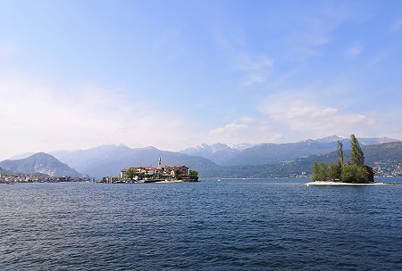 Urlaub im Ferienhaus mit Pool am Lago Maggiore